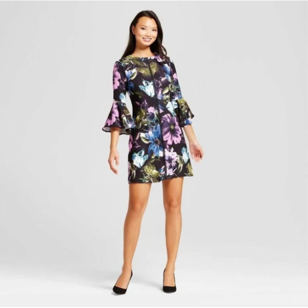 Women's Floral Printed Bellsleeve Shift Dress